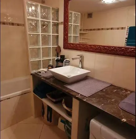 Lägenhet Tres Confortable Et Bien Situe A Cannes