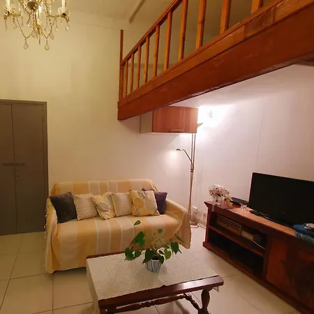 Tres Confortable Et Bien Situe A * Cannes